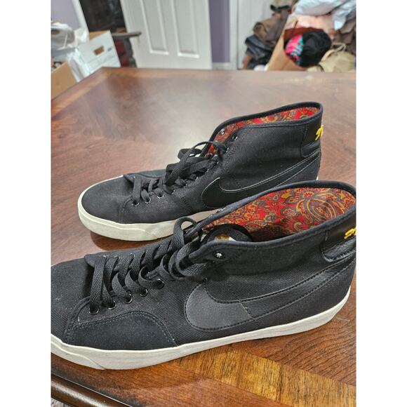 Nike Blazer Court Mid Premium SB Black Sneakers Men’s US Size 11.5 - Picture 4 of 9